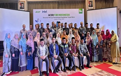 Kepala MTsN 2 Aceh Timur Mengikuti Workshop Optimalisasi Smart Class Digital di Jakarta