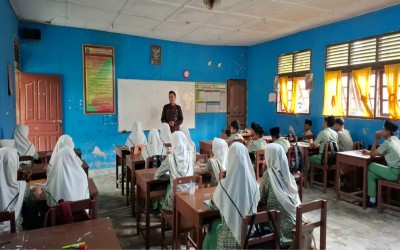 MTsN 2 Aceh Timur Sambut BNN Kota Banda Aceh Dalam Rangka Sosialisasi Bahaya Narkoba